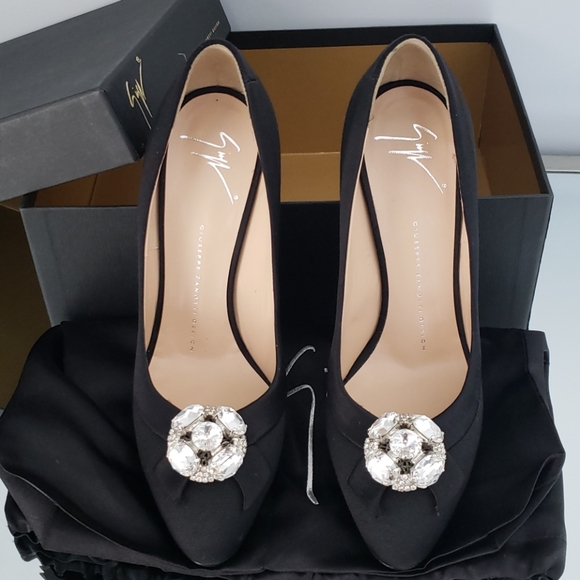 ❄2x Host Pick❄Giuseppe Zanotti Heels Pumps - Picture 2 of 7